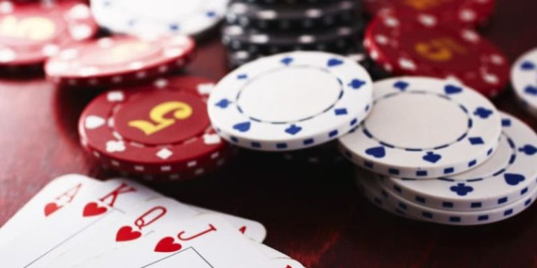 GIỚI THIỆU VỀ CARIBBEAN STUD POKER